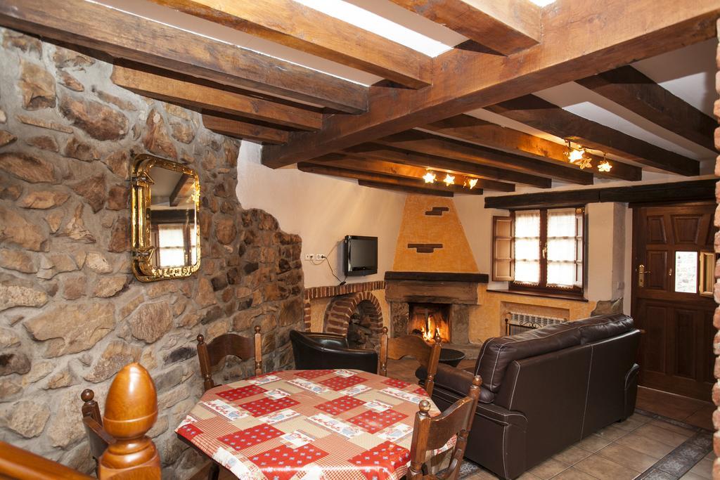 El Cabanon De Pimiango ξενώνας Δωμάτιο φωτογραφία