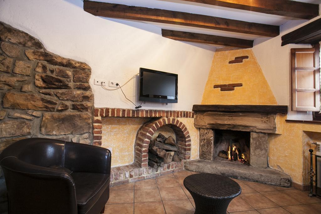 El Cabanon De Pimiango ξενώνας Δωμάτιο φωτογραφία